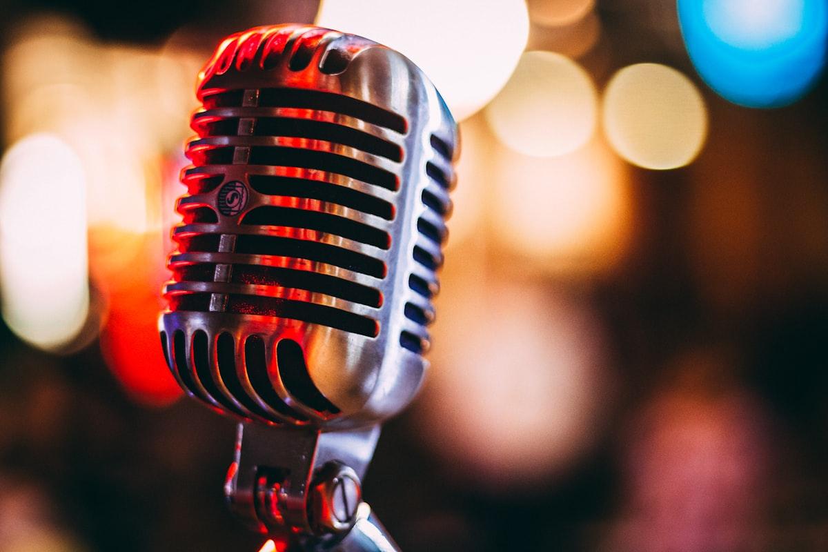 Groupe musical — Agitateur Media