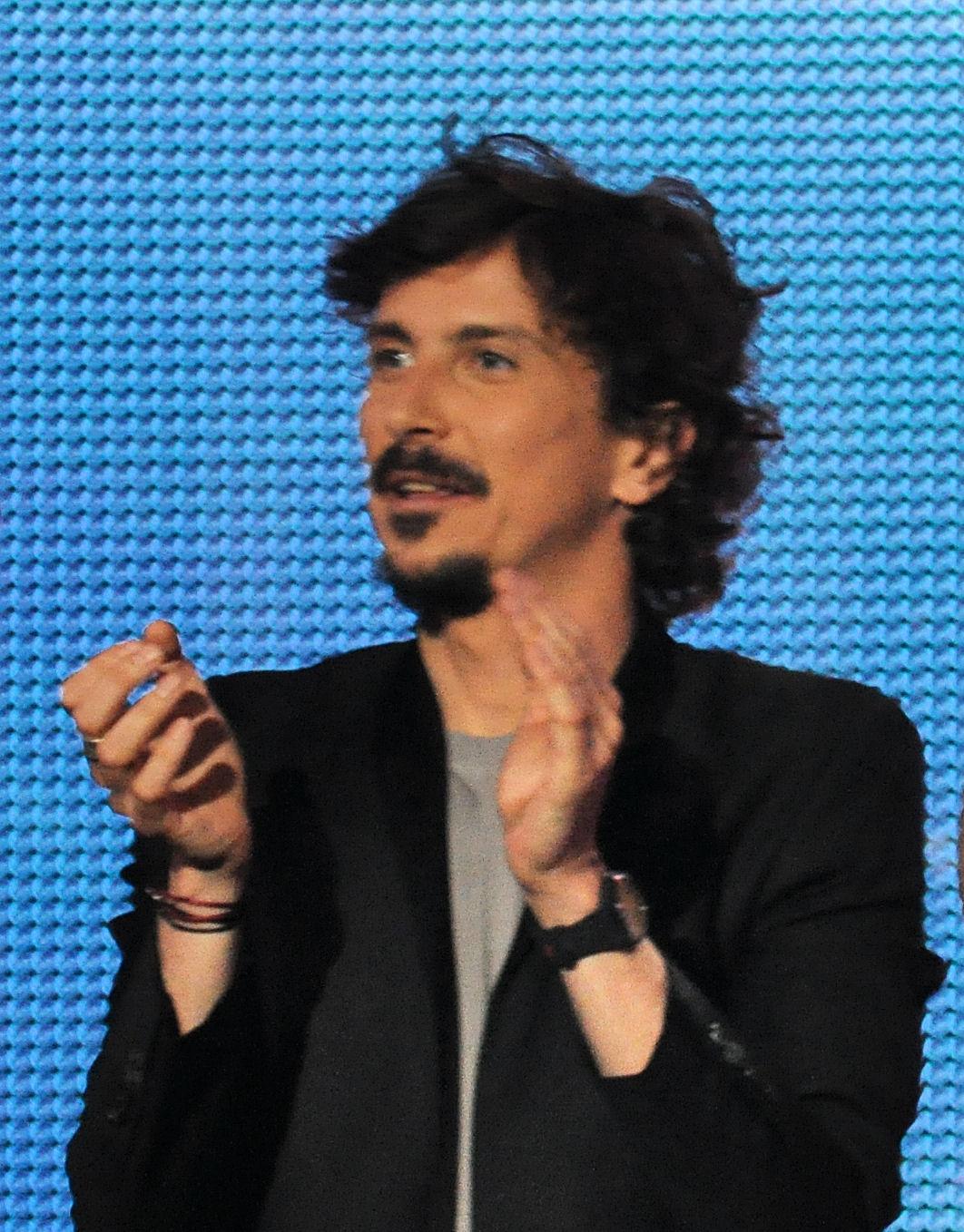 arnaud-tsamere-agitateur-media