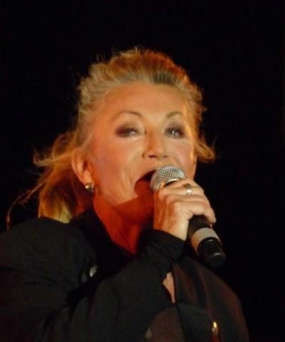 sheila-agitateur