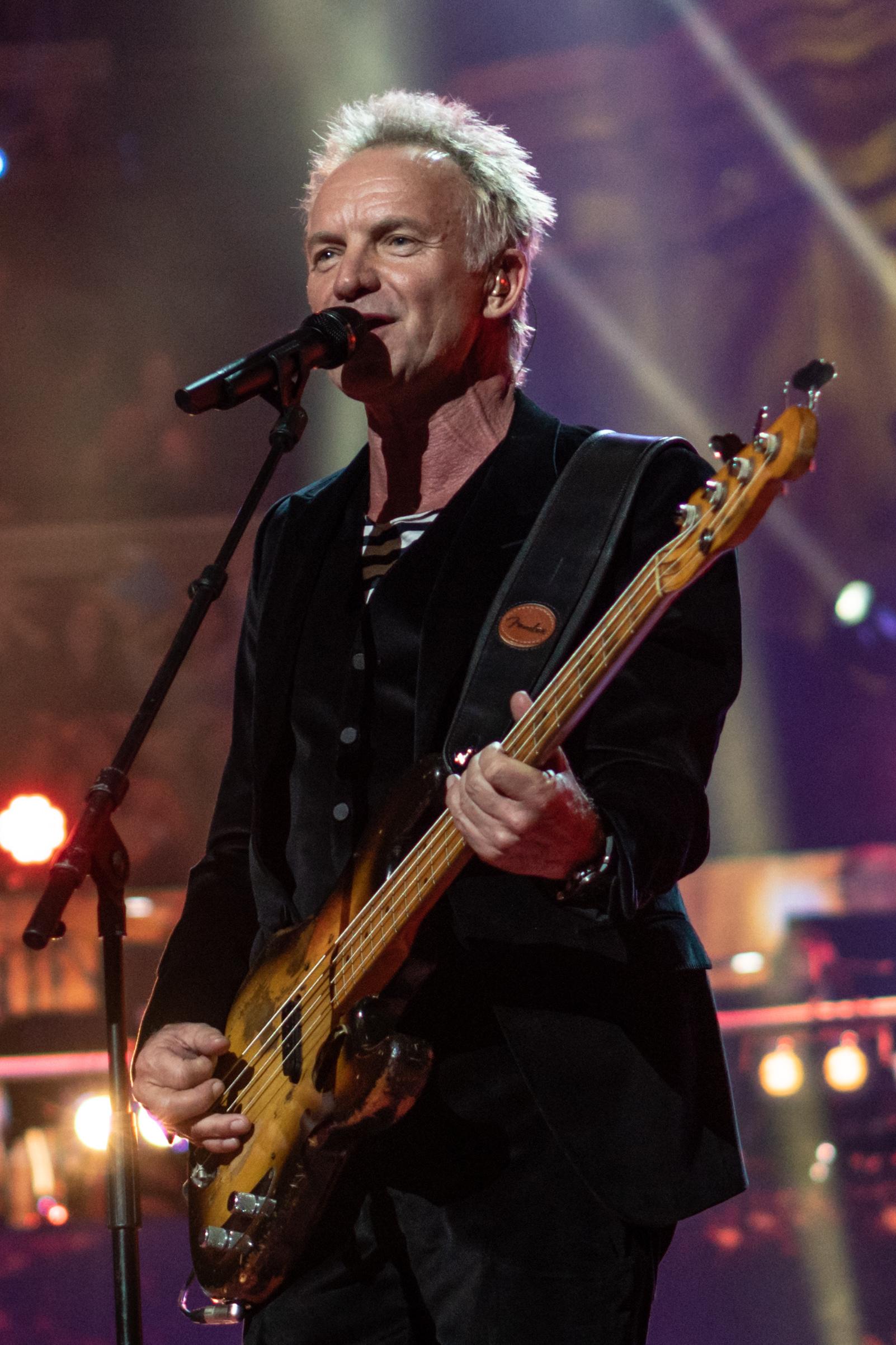 sting-agitateur-media