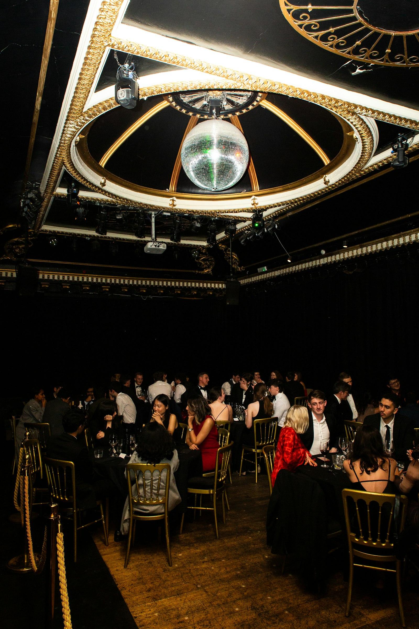 artiste gala